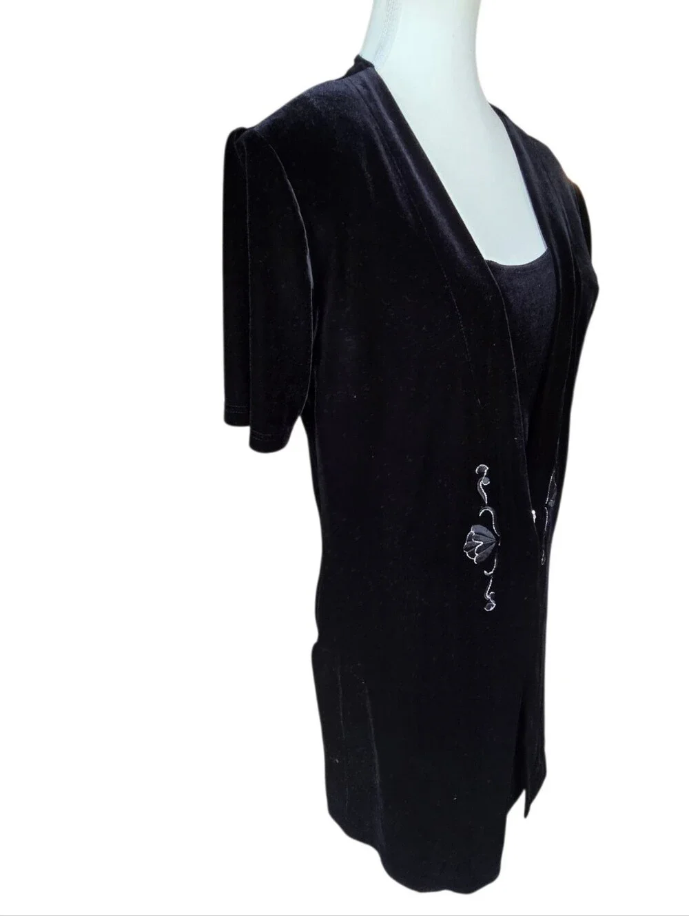 Fashion Bug Size 14P Black Velvet Embroidered Y2K Witchy Goth Lagenlook Dress